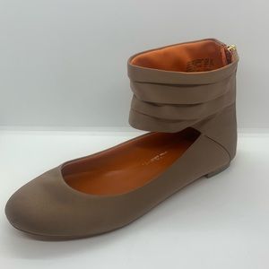 Silvia Tcherassi Tan ankle strap flats US 6.5